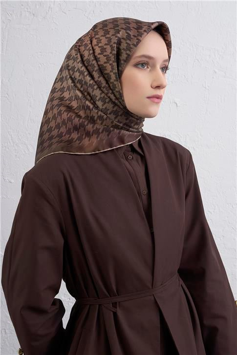 Armine Klasik Desenli Saf İpek Twill Eşarp 9434D 34