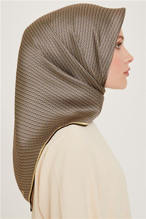 Armine Klasik Desenli Sura Saf İpek Eşarp 9250D 31