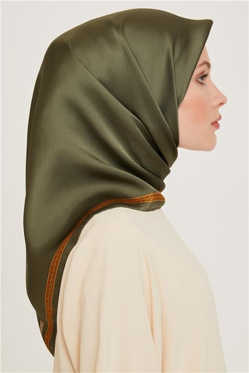 Armine Klasik Desenli Sura Saf İpek Eşarp 9261D 07 50