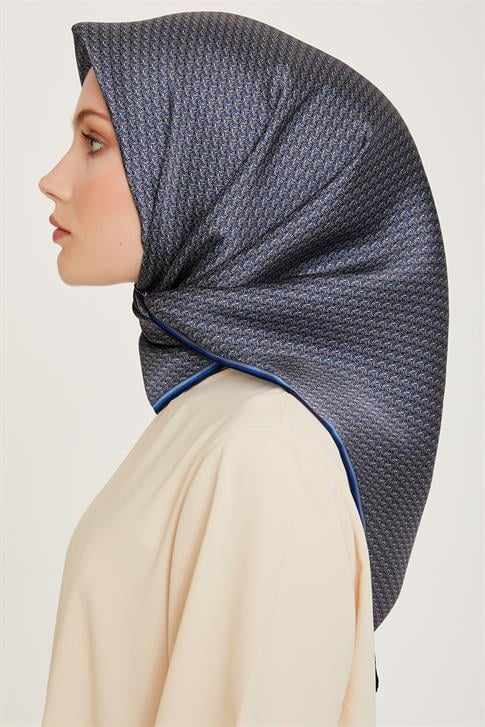 Armine Klasik Desenli Twill Saf İpek Eşarp 9250D 50