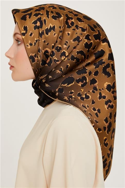 Armine Leopar Desenli Sura Saf İpek Eşarp 9249D 02 37
