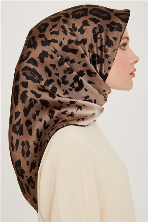Armine Leopar Desenli Twill Saf İpek Eşarp 9249D 03