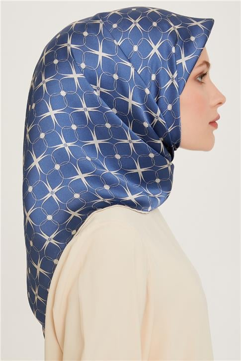 Armine Monogram Desenli Sura Saf İpek Eşarp 9207D 01 80