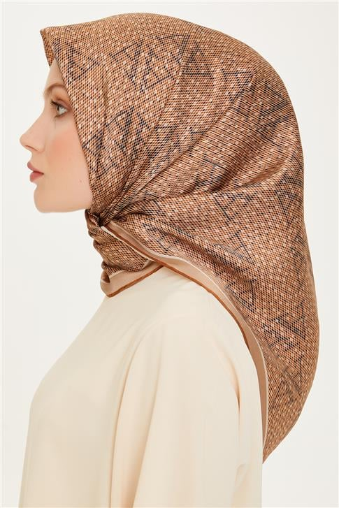 Armine Monogram Desenli Sura Saf İpek Eşarp 9228D 50