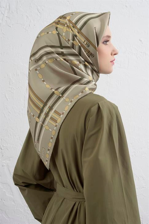 Armine Obje Desenli Saf İpek Twill Eşarp 9407D 32