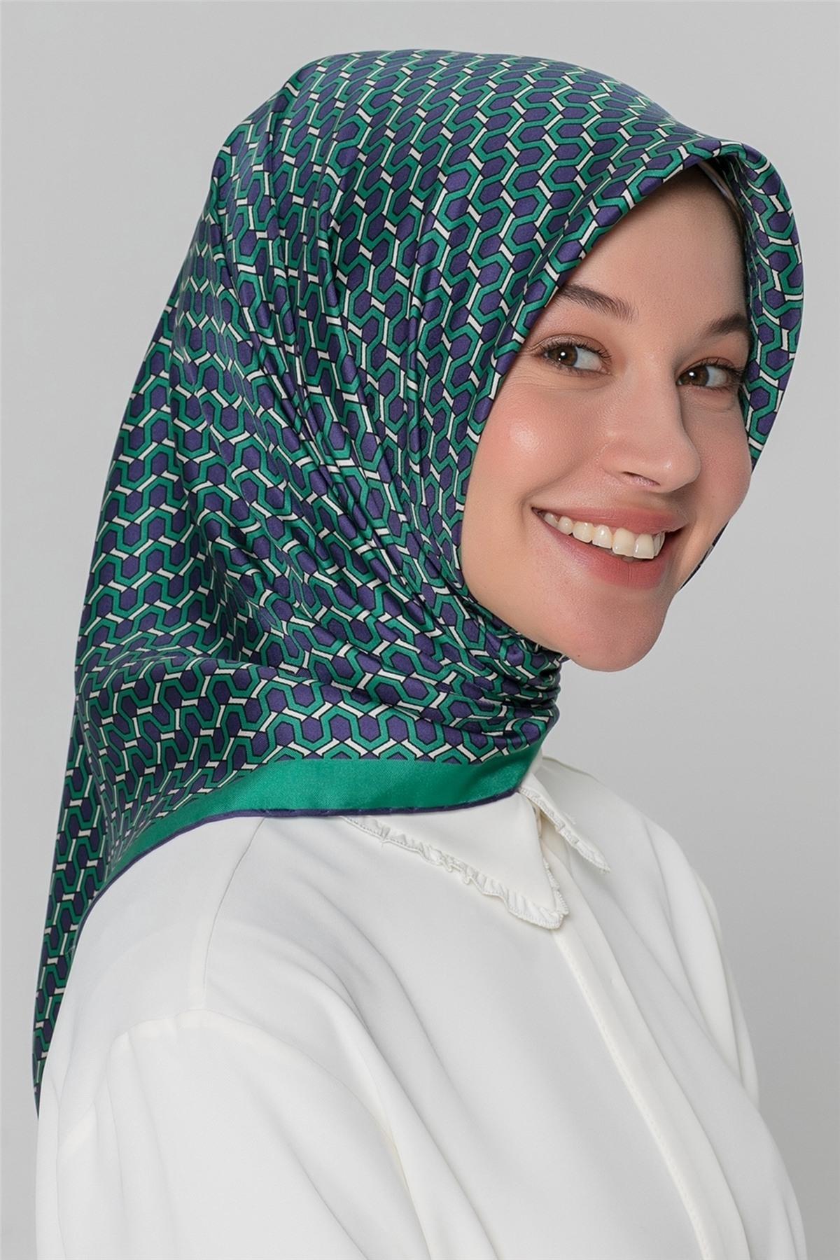 Armine Nostalji Serisi Twill İpek Eşarp 8401-90