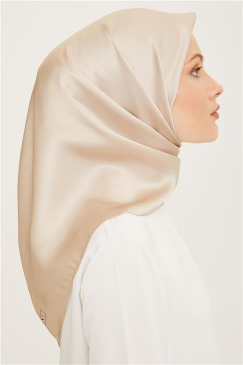 Armine Sura Eşarp 22Ya0010 131 106