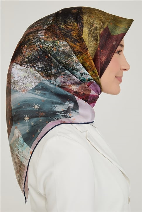 Armine Sura İpek Eşarp 21Ka8608 33