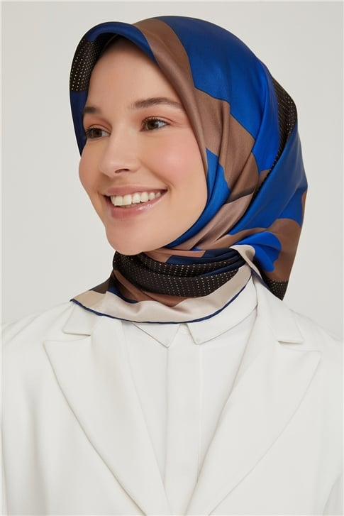 Armine Sura İpek Eşarp 21Ka8618 39