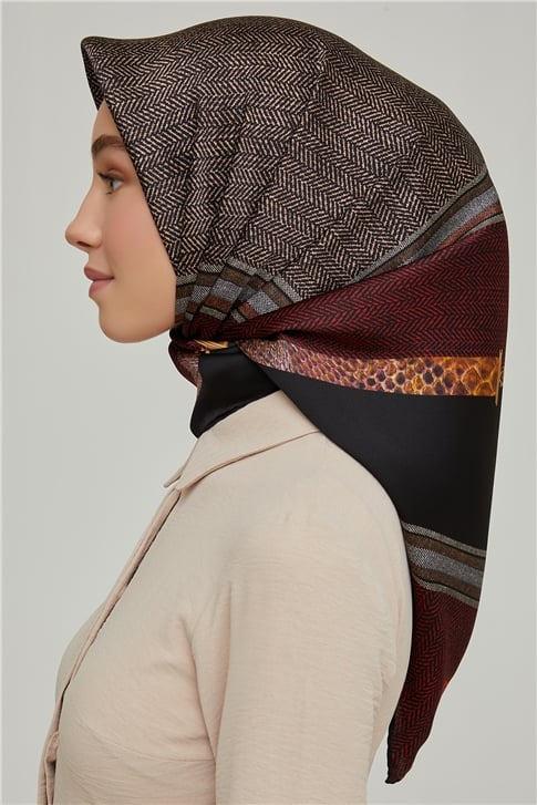 Armine Sura İpek Eşarp 21Ka8619 31