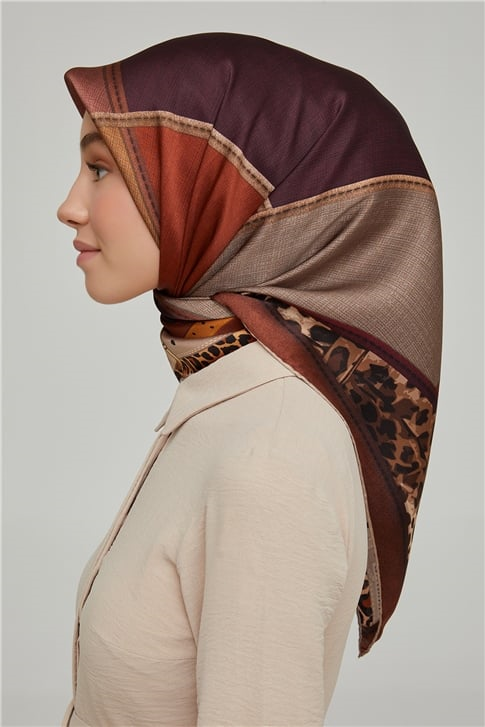 Armine Sura İpek Eşarp 21Ka8626 09