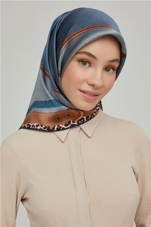 Armine Sura İpek Eşarp 21Ka8626 31