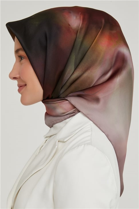 Armine Sura İpek Eşarp 21Ka8627 05