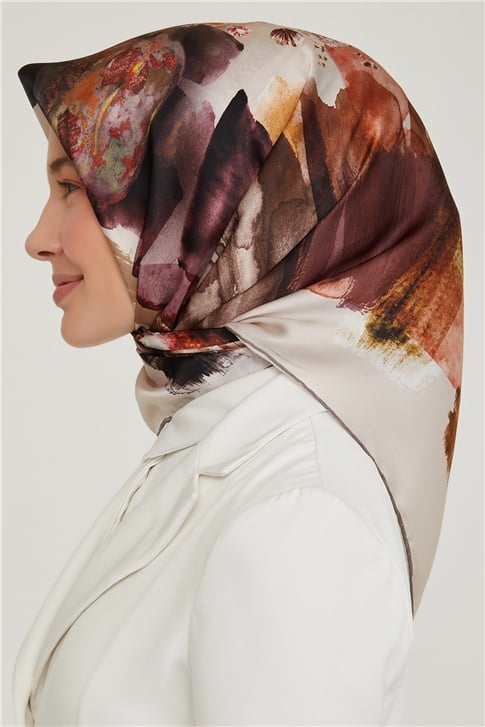 Armine Sura İpek Eşarp 21Ka8630 07