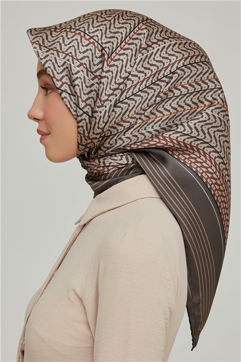 Armine Sura İpek Eşarp 21Ka8631 42