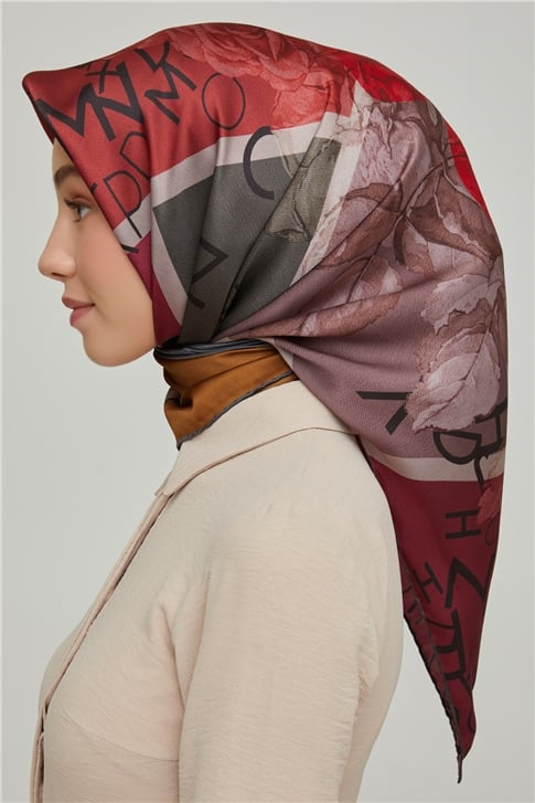 Armine Sura İpek Eşarp 21Ka8637 09