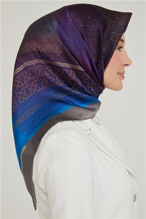 Armine Sura İpek Eşarp 21Ka8639 01