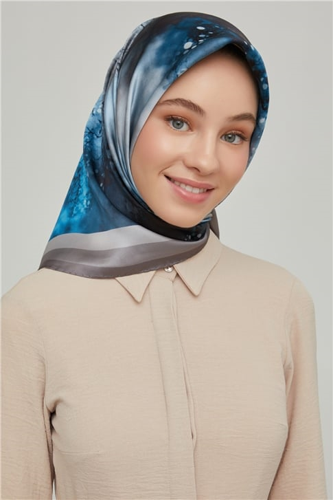 Armine Sura İpek Eşarp 21Ka8643 19