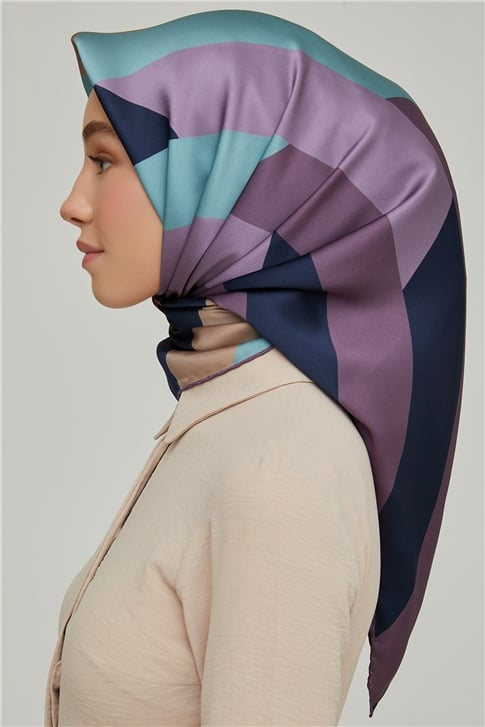 Armine Sura İpek Eşarp 21Ka8646 39