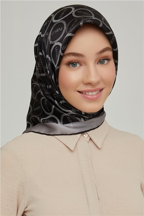 Armine Sura İpek Eşarp 21Ka8649 05