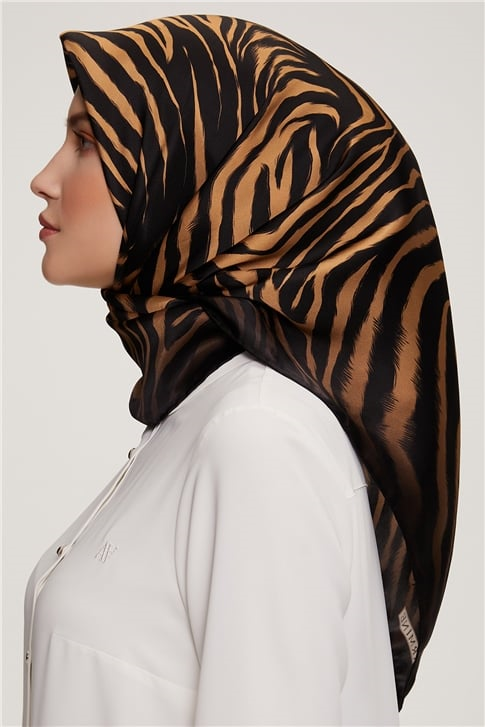 Armine Sura İpek Eşarp 22Ka3232 02