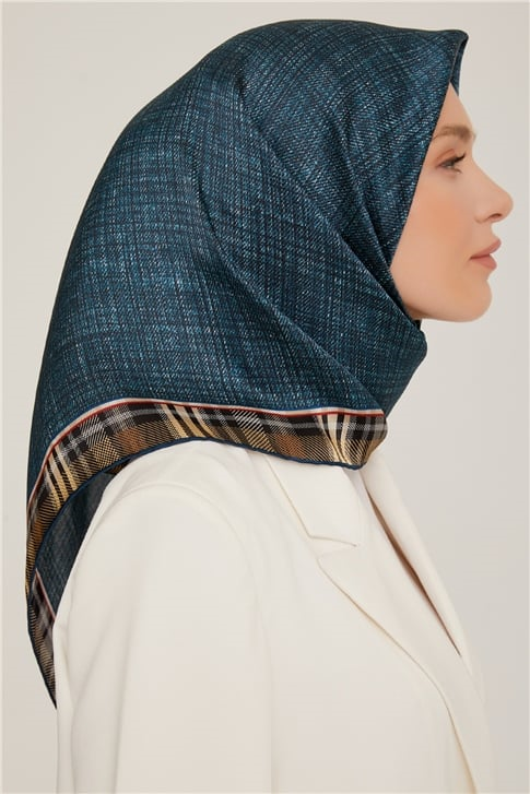 Armine Sura İpek Eşarp 22Ka8803 34