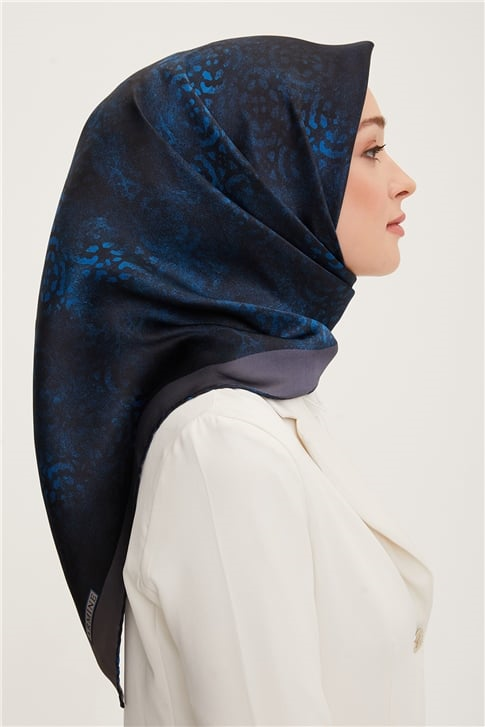 Armine Sura İpek Eşarp 22Ka8810 04