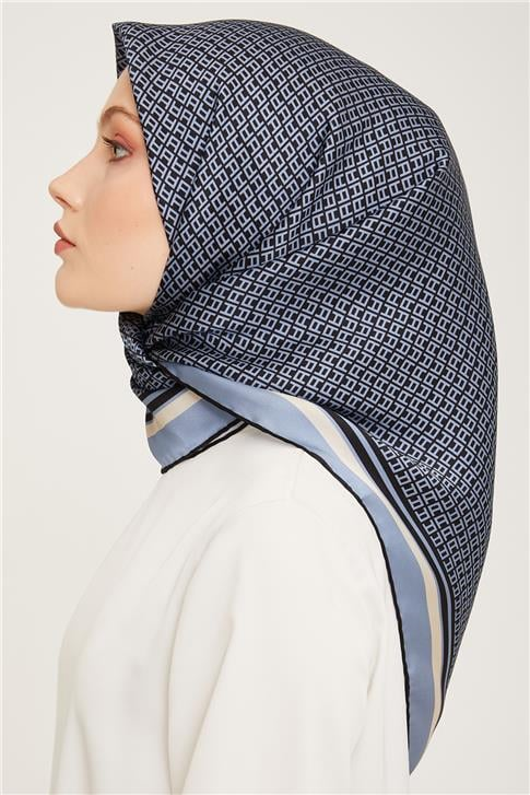 Armine Sura İpek Eşarp 23Ka9026 35