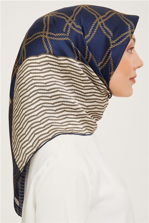 Armine Sura İpek Eşarp 23Ka9031 01