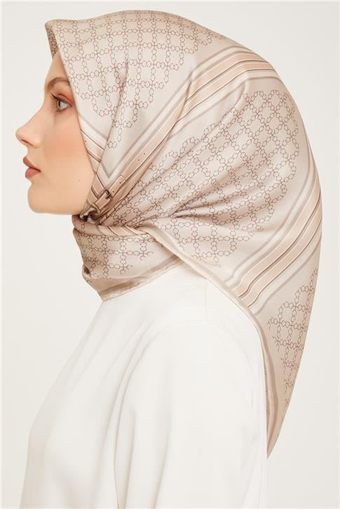 Armine Sura İpek Eşarp 23Ka9054 19