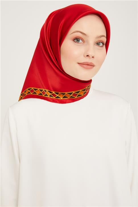 Armine Sura İpek Eşarp 23Ka9057 31 02