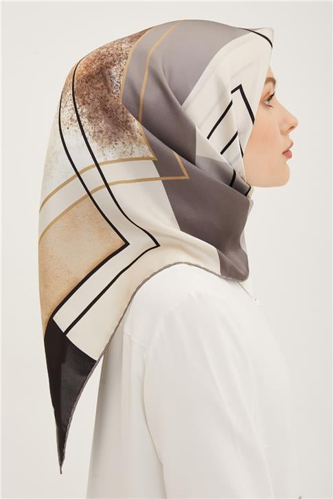 Armine Sura İpek Eşarp 23Ya8939 07