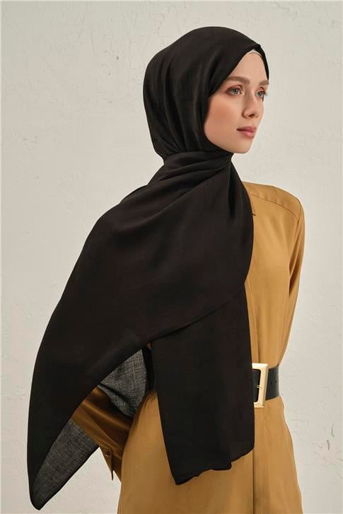 Armine Woolair Harf Monogram Şal 2 01
