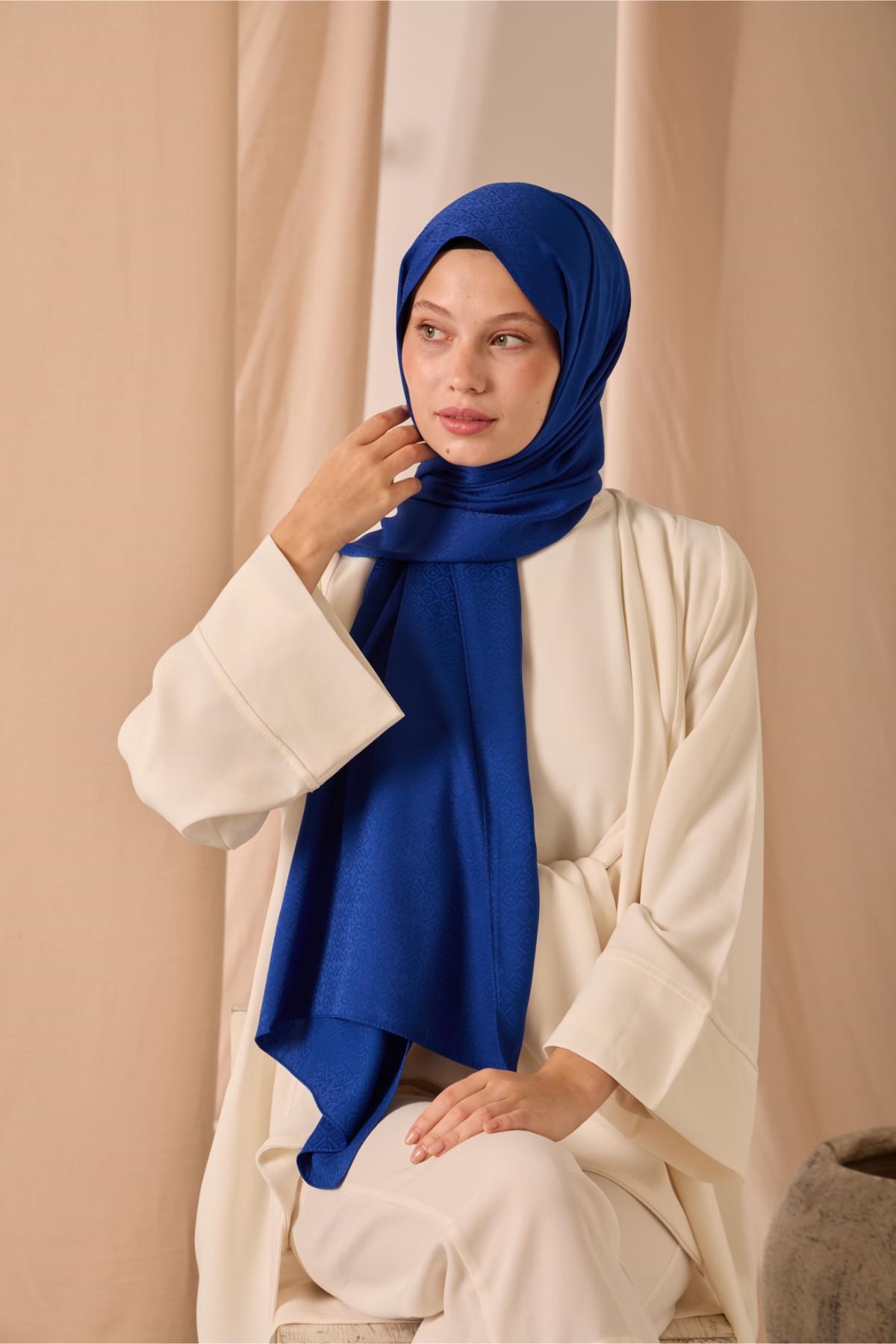 Deluxe Şal Saks Jakarlı Tok Duruşlu Viskon Karışımlı 75x190