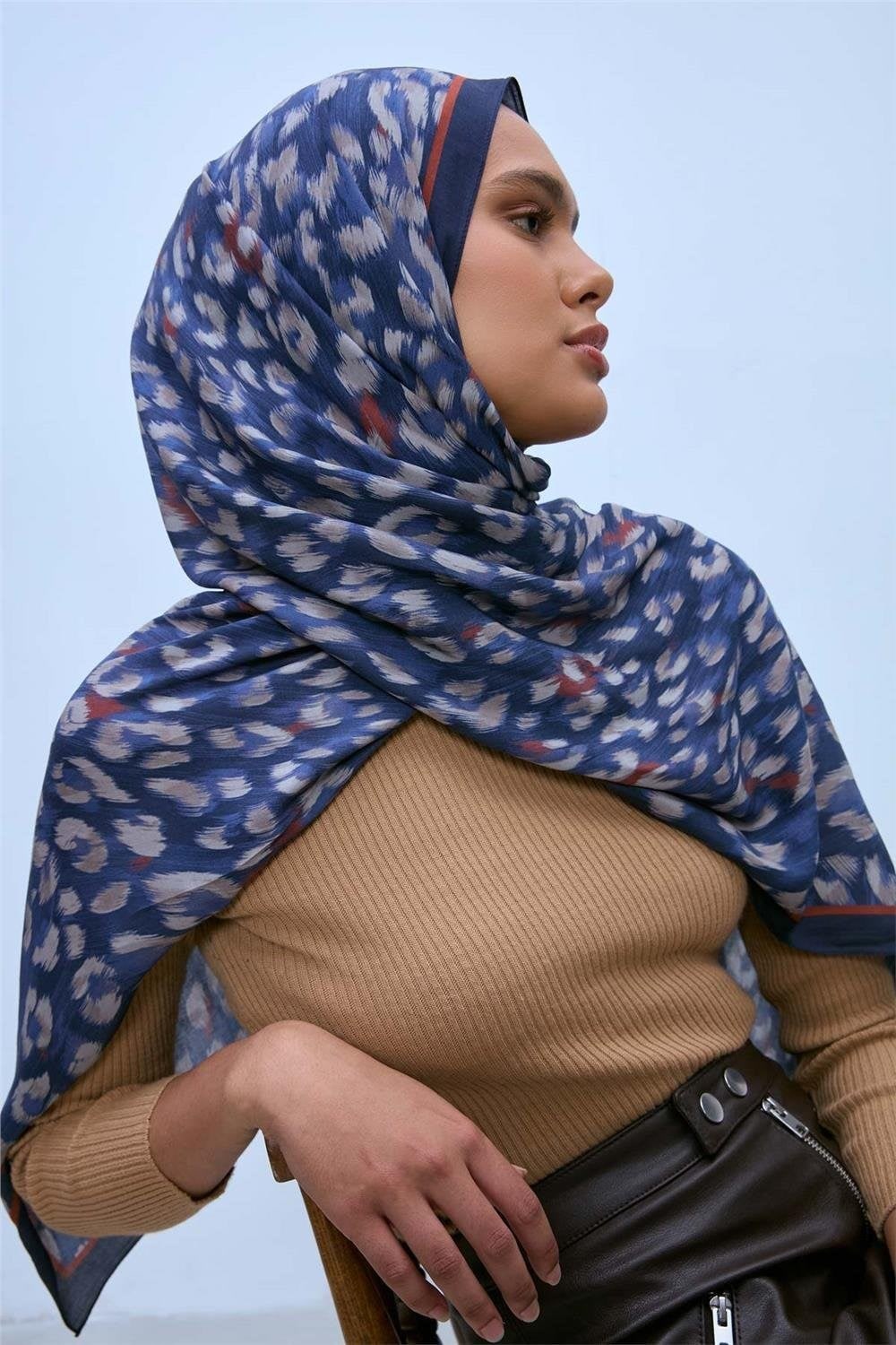 Eco Viscose Leopar Şal Lacivert Nefes Alan Dokulu