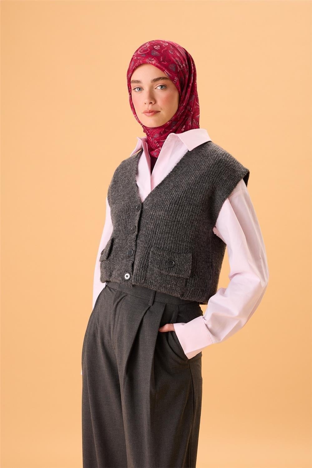 İnce Pamuk Soft Eşarp Fuşya-Çilek Kırmızısı Desenli Tok Duruşlu 90x90