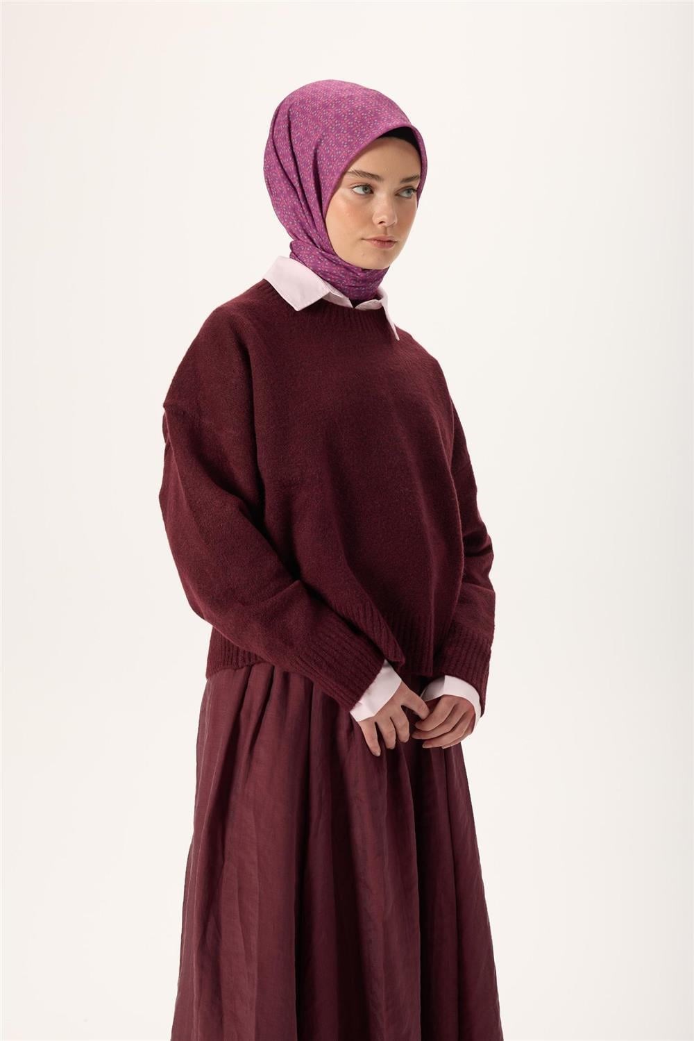 İnce Pamuk Soft Eşarp Mor-Pembe-Gri Düz Desenli Kaymaz Dokulu 90x90