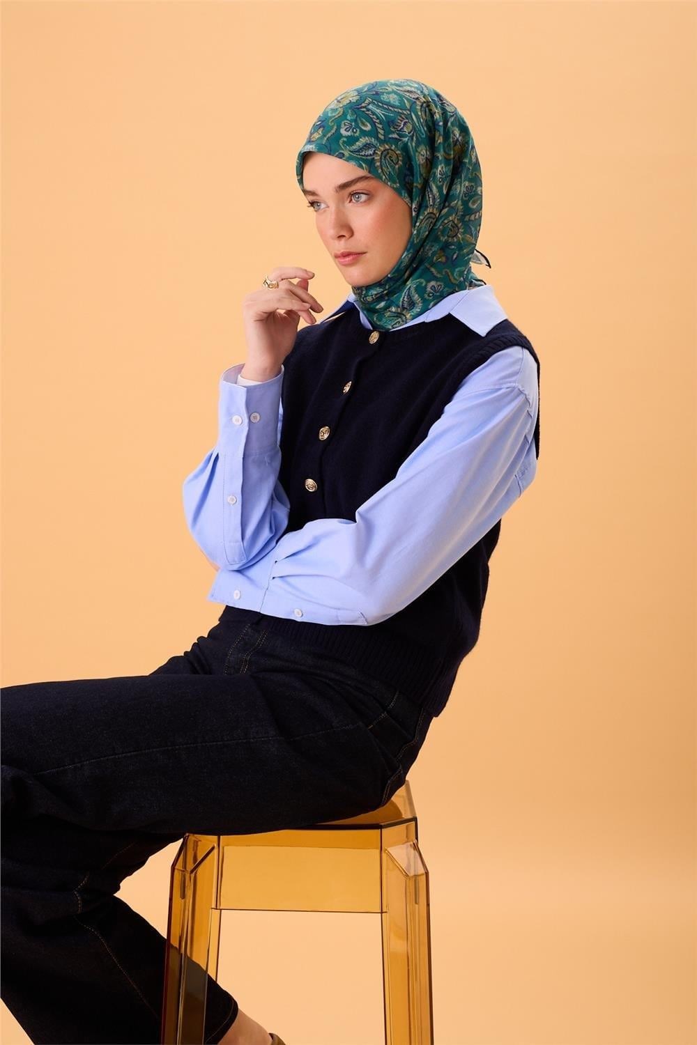 İnce Pamuk Soft Eşarp Patina Yeşili-Butter Yellow Desenli Kaymaz Dokulu Tok Duruşlu 90x90