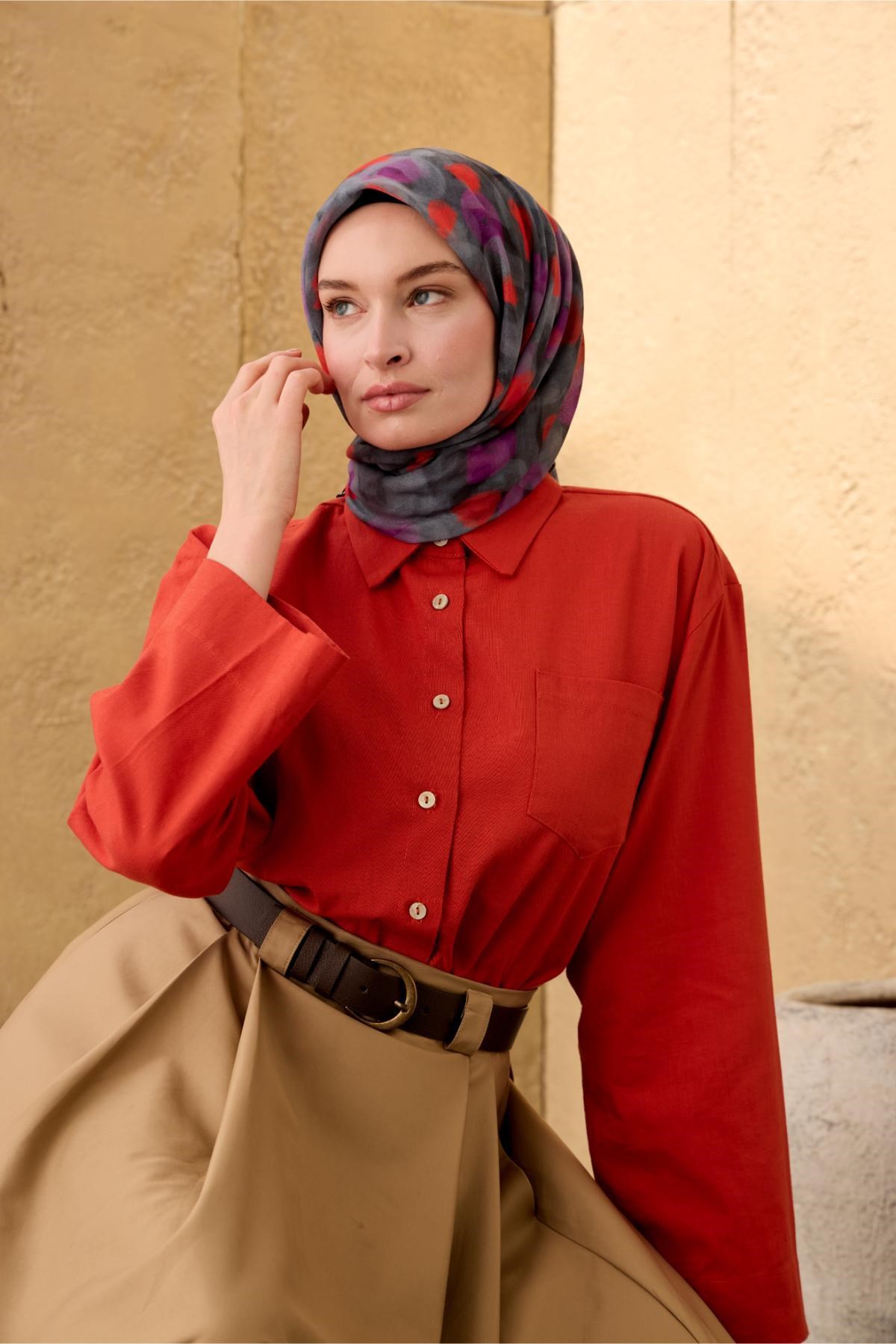 İnce Pamuk Soft Eşarp Siyah-Füme-Gri-Erguvan Desenli Kaymaz Dokulu Nefes Alan 90x90