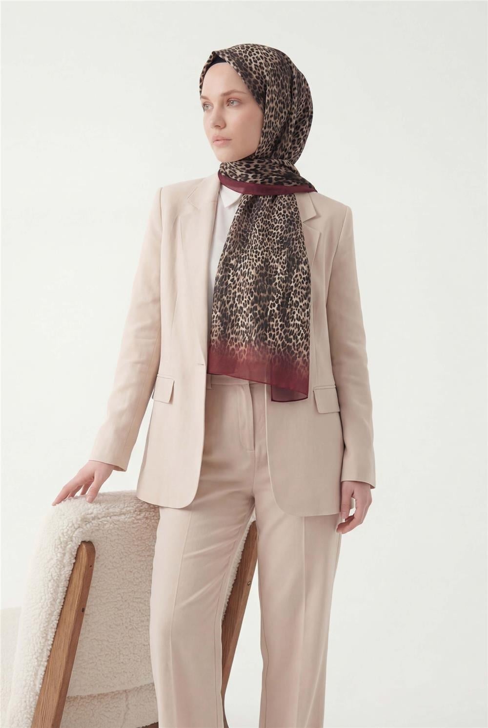 Leopar Desen Pamuklu Koyu Kırmızı 90x200 Soft Şal