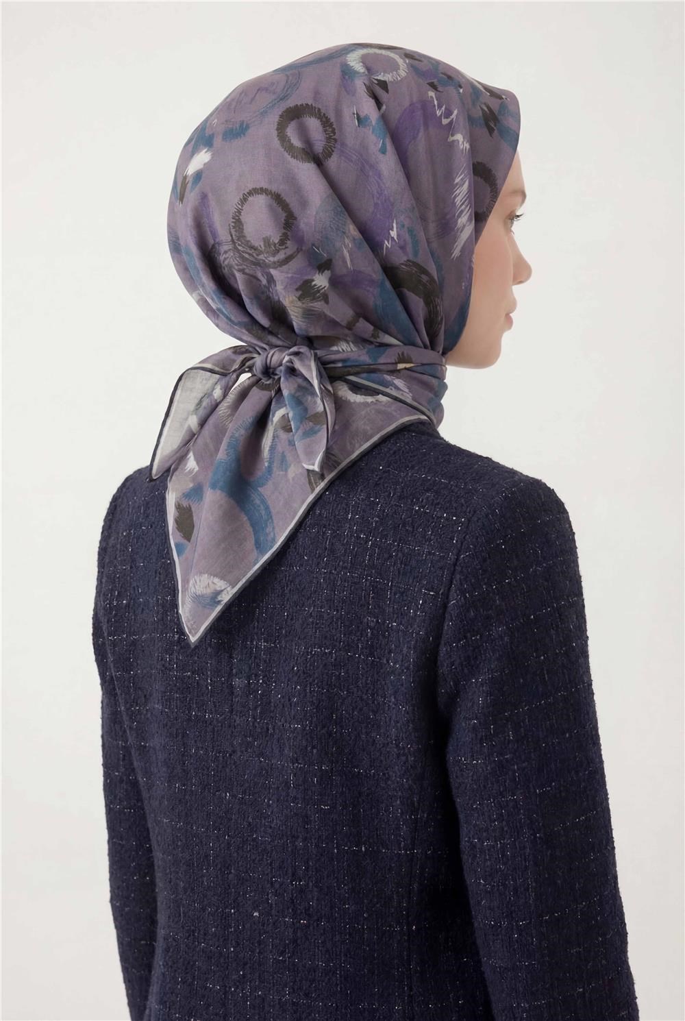 Pamuk Karışımlı Eşarp Dumanlı Mor Soyut Geometrik Desenli Soft Dokulu Kaymaz 90x90