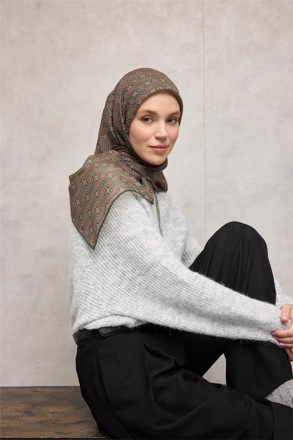 Pamuk Polyester Soft Eşarp Geometrik Desen Krem 90x90