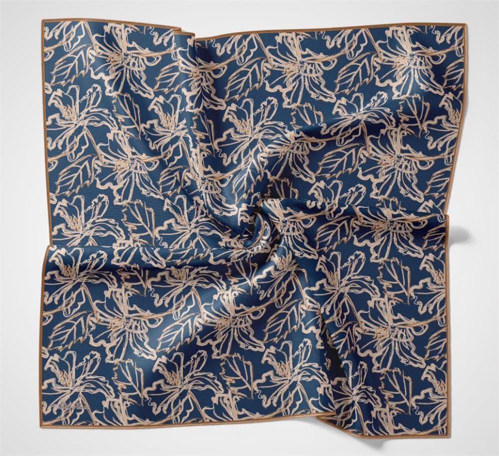 Pamuk Polyester Soft Eşarp Mavi Lilium Desenli Kaymaz Dokulu 90x90
