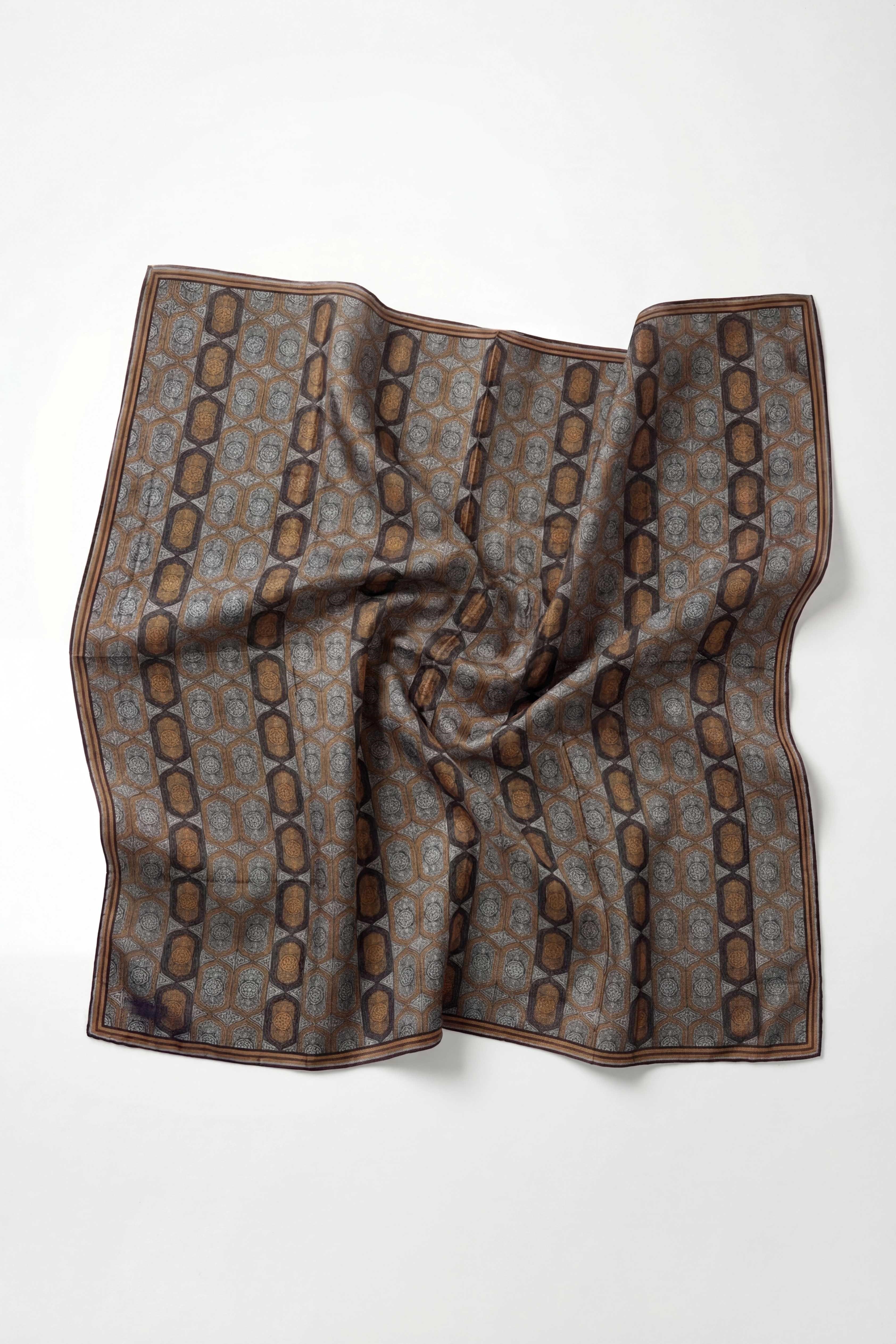 Pamuk Karışımlı Soft Eşarp Osmanlı Motif Desen Koyu Gri 90x90