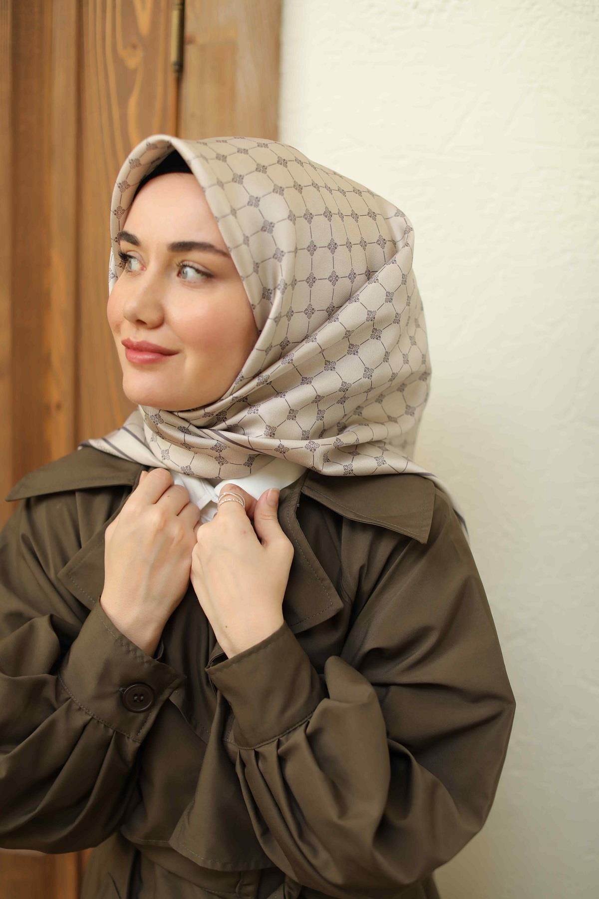 Silk Home Sura (Saten) İpek Eşarp 11393-S09