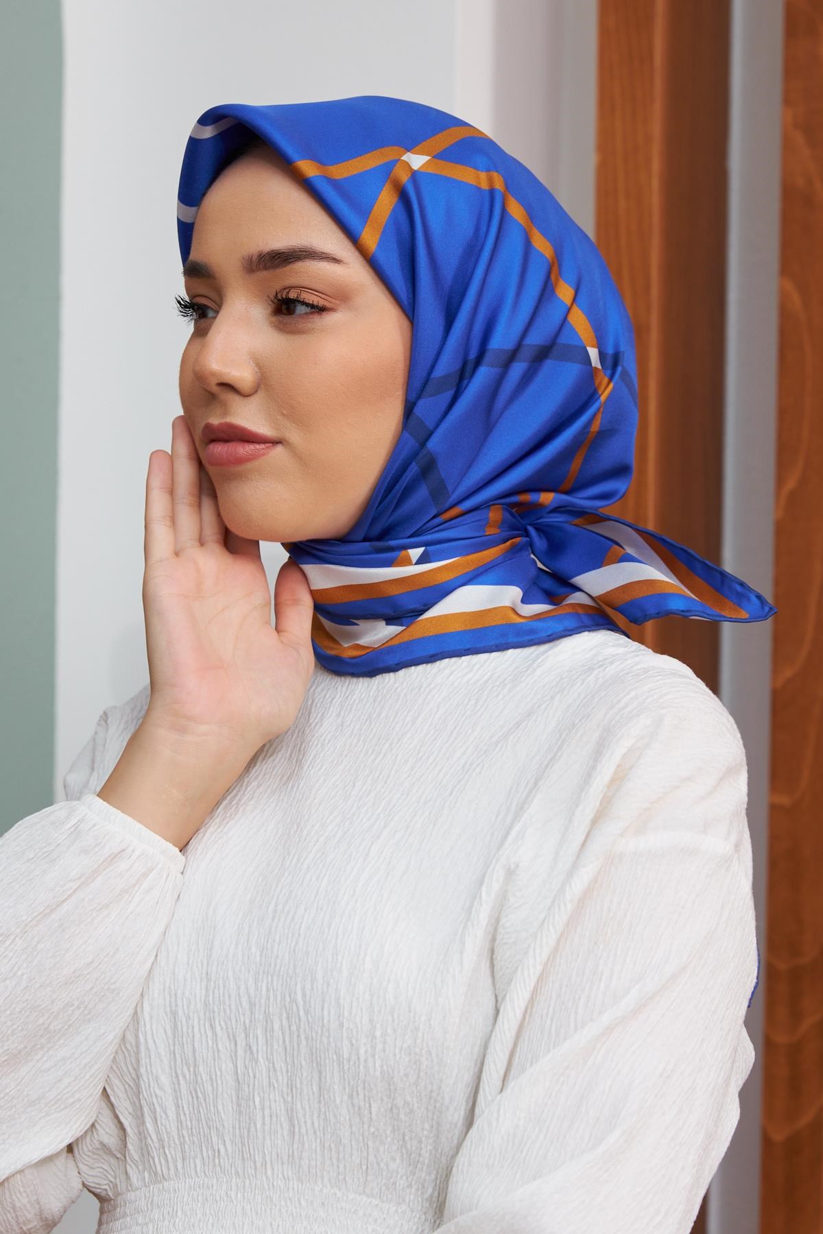 Silk Home Sura (Saten) İpek Eşarp 11394-S18