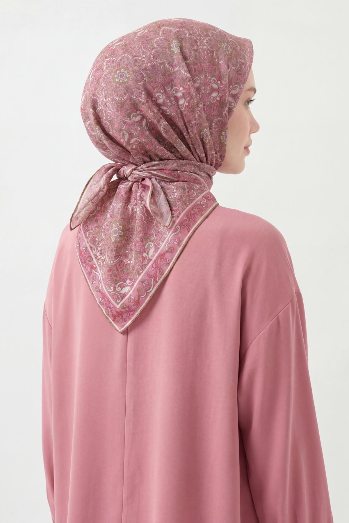 Soft Eşarp Fuşya 90x90