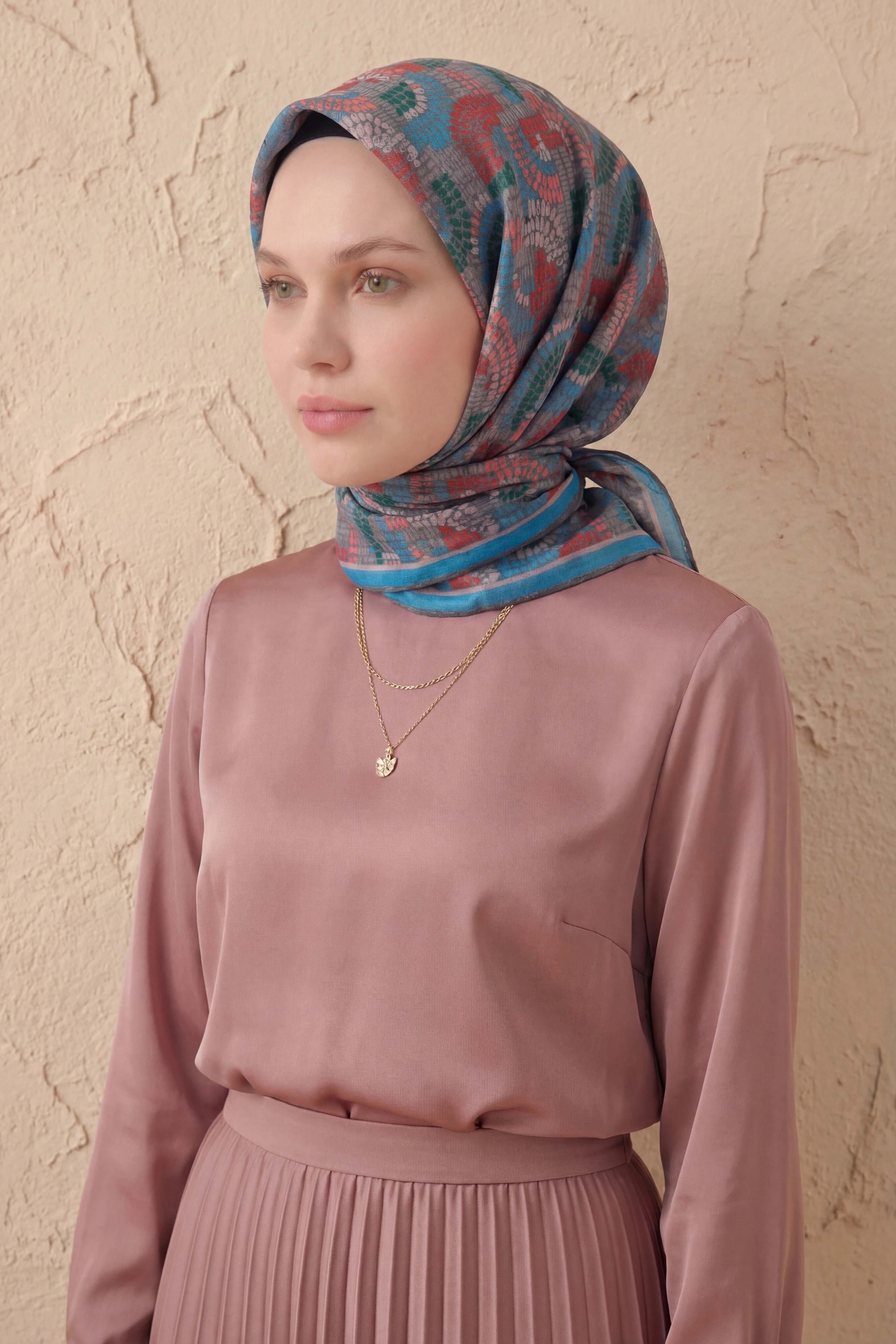Soft Eşarp Melodi Desen Gök Mavi 90x90