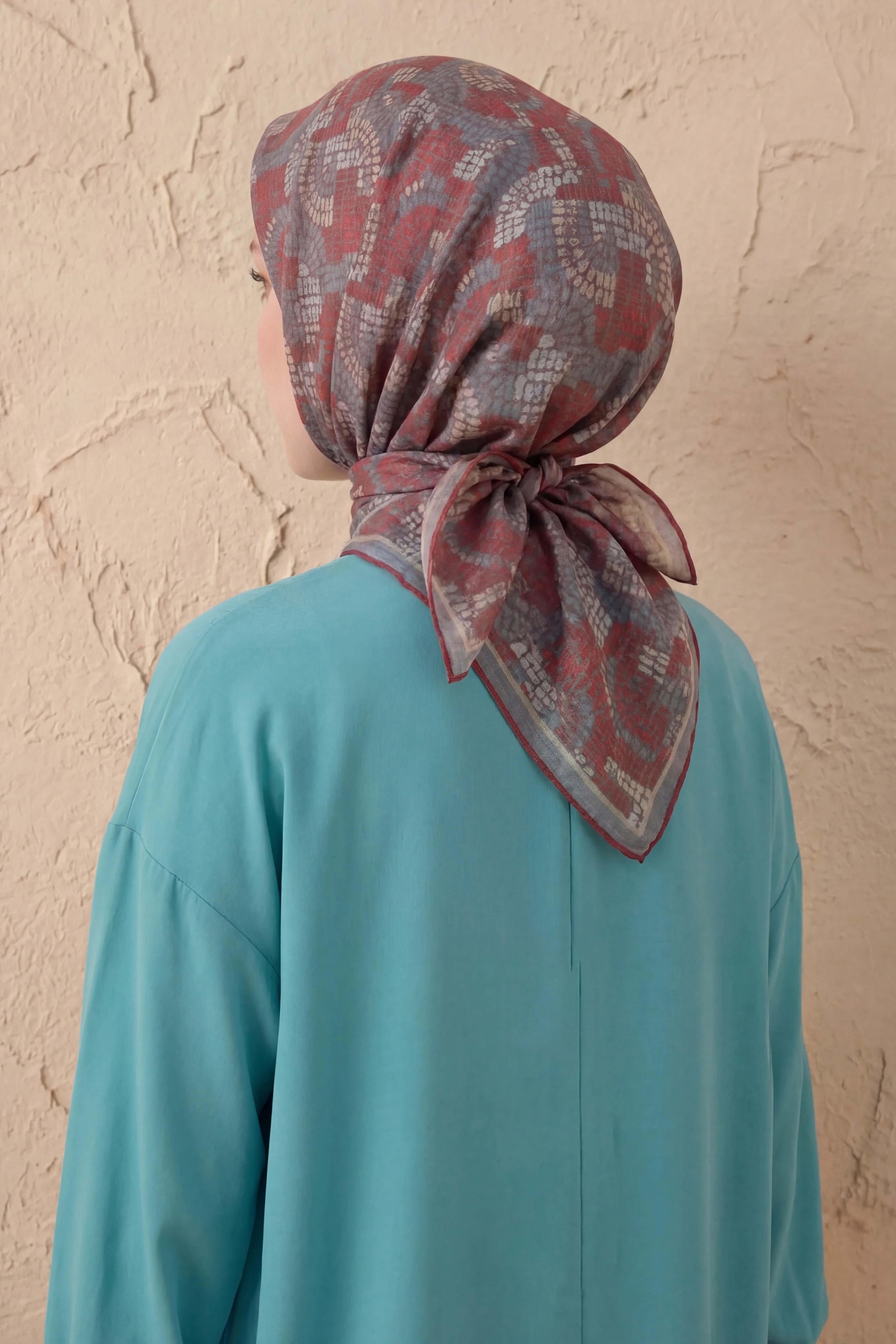 Soft Eşarp Melodi Desen Kırmızı Gri 90x90