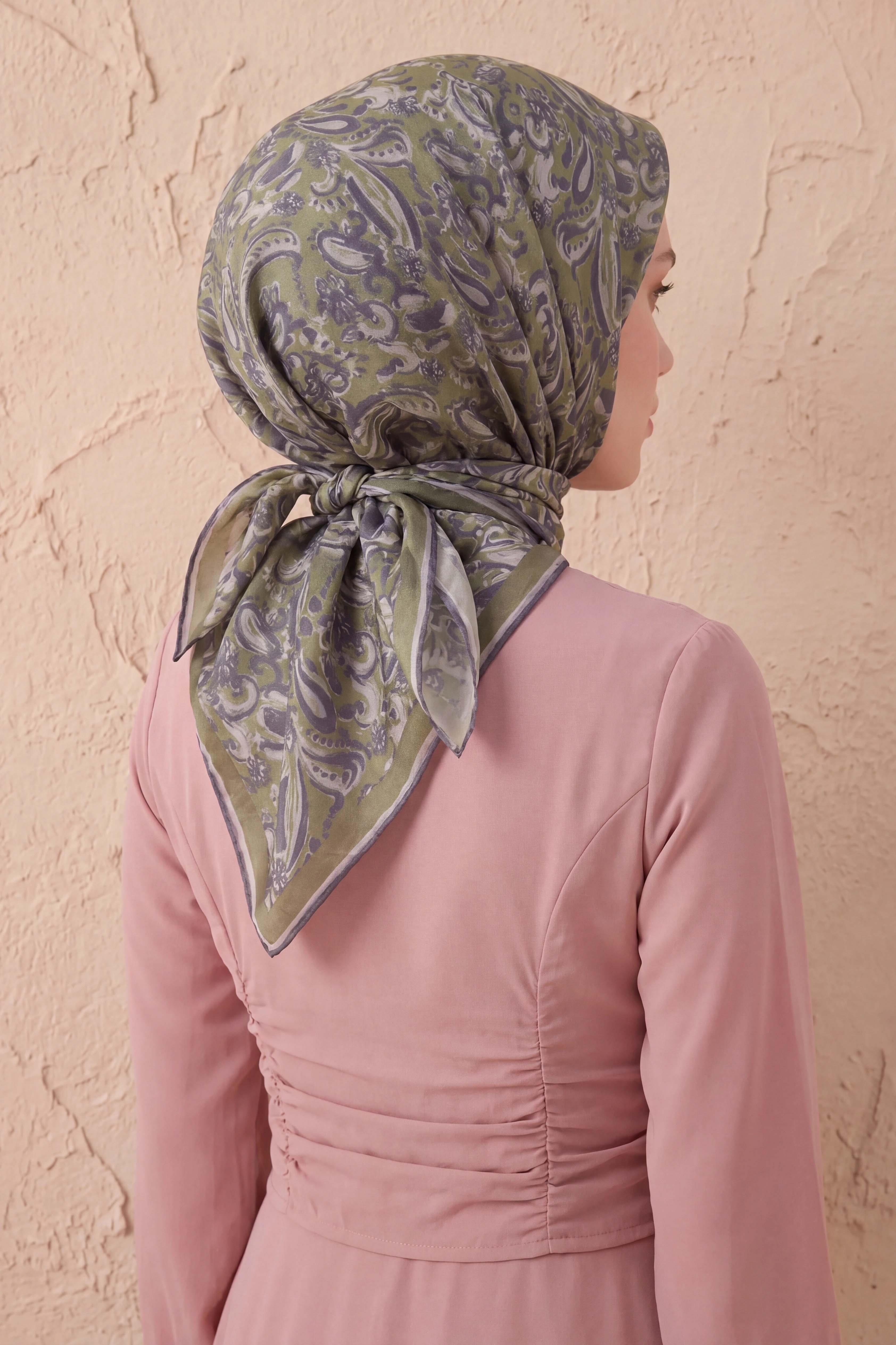 Soft Eşarp Şal Motif Siyah 90x90